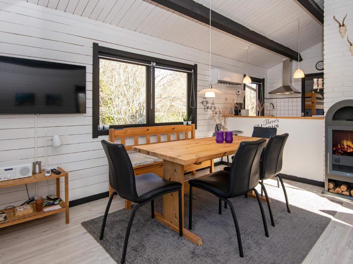 4 Person Holiday Home In Nibe Exterior foto